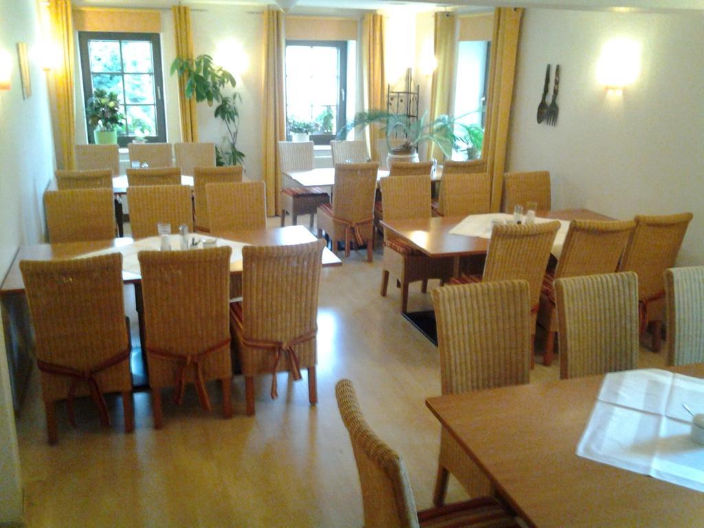 Altes Wirtshaus Foerdergersdorf Bed & Breakfast タラント エクステリア 写真