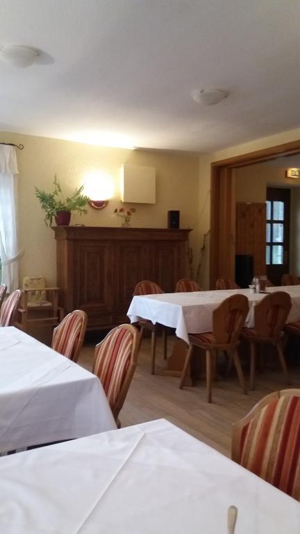Altes Wirtshaus Foerdergersdorf Bed & Breakfast タラント エクステリア 写真