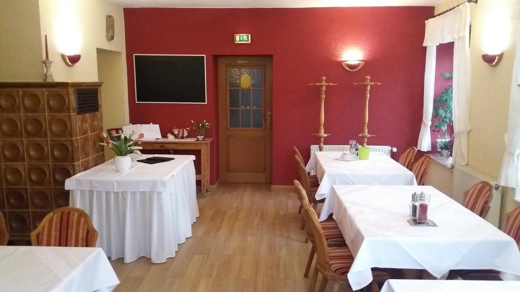 Altes Wirtshaus Foerdergersdorf Bed & Breakfast タラント エクステリア 写真
