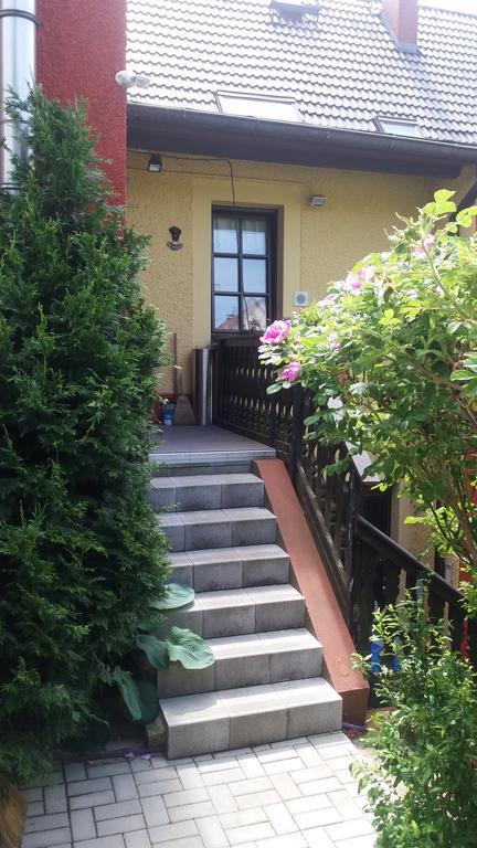 Altes Wirtshaus Foerdergersdorf Bed & Breakfast タラント エクステリア 写真