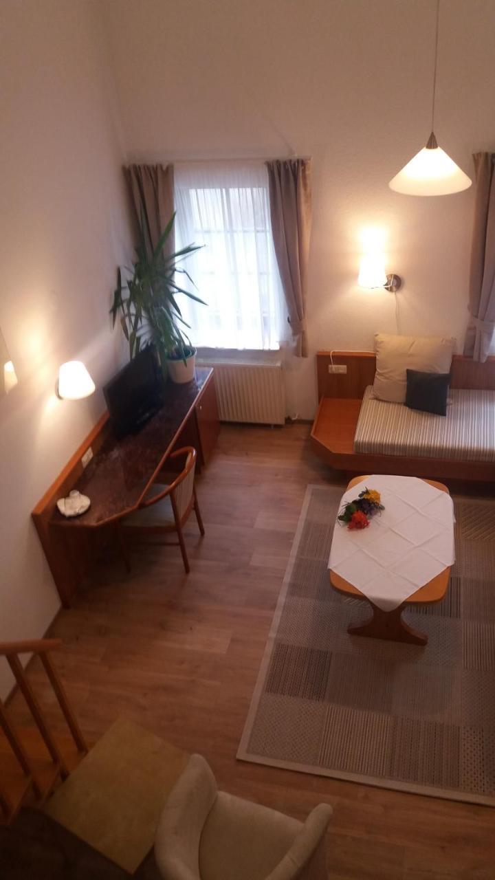 Altes Wirtshaus Foerdergersdorf Bed & Breakfast タラント エクステリア 写真